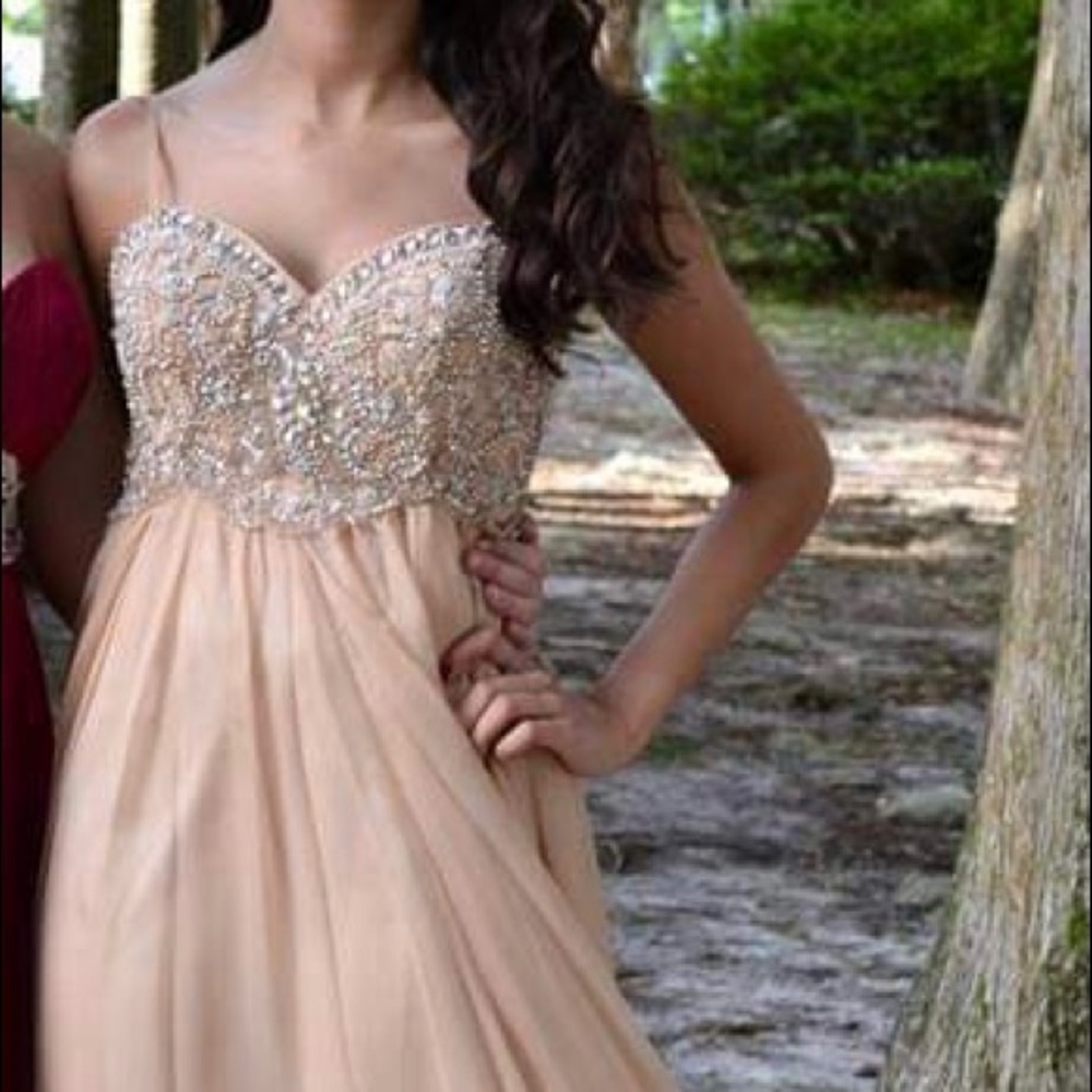 Prom Dress - Picture 5 of 5
